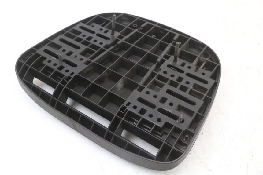 photo de STAFFA ATTACCO PIAGGIO X10 125 (2012 - 2017) - Altra angolazione