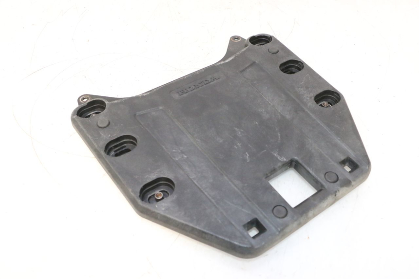 photo de STAFFA ATTACCO HONDA XLV VARADERO 125 (2007 - 2012) - Dettaglio del componente