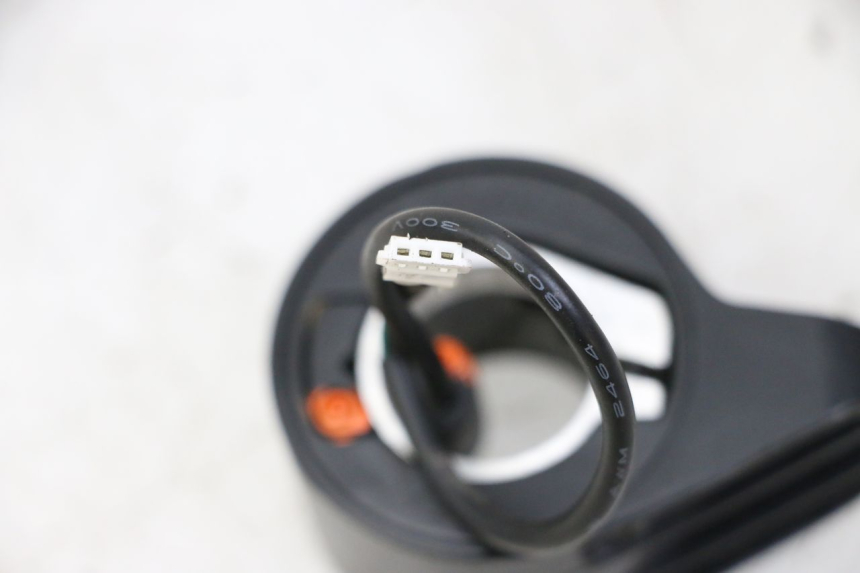 photo de MANIGLIA DELL'ACCELERATORE URBANGLIDE 100XS 1 - Vista d'insieme del prodotto