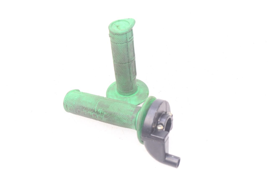 photo de MANOPOLE DELL'ACCELERATORE ORION AGB37 CRF1 DIRT BIKE 125 (2013 - 2021) - Vista principale