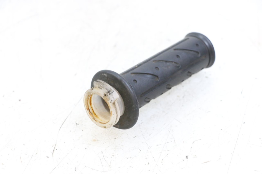 photo de MANOPOLE DELL'ACCELERATORE KYMCO AGILITY 4T 50 (2018 - 2022) - Dettaglio del componente