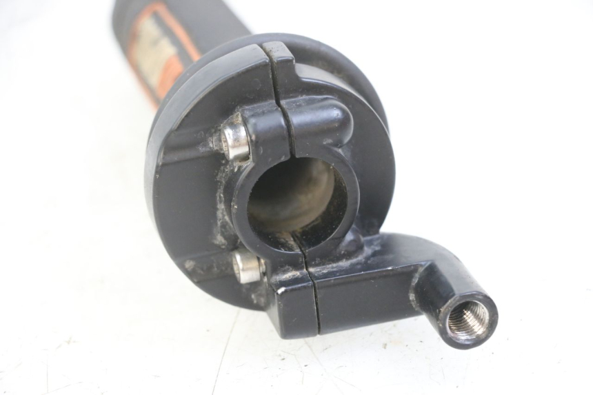 photo de MANOPOLE DELL'ACCELERATORE APOLLO RFZ 125 - Zoom sullo stato d'uso