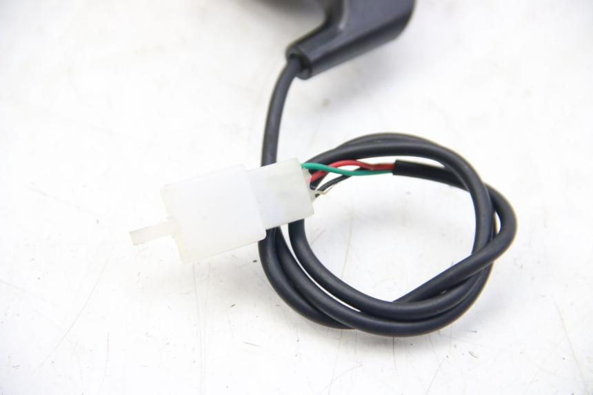 photo de MANOPOLE DELL'ACCELERATORE ECCITY ARTELEC 670 1 (2013 - 2017) - Altra angolazione