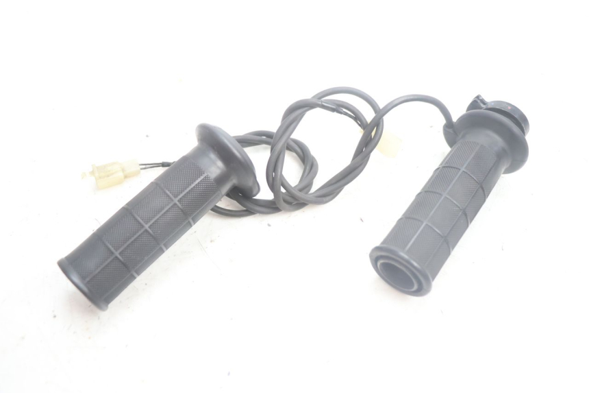 photo de ACCELERATORE SUZUKI BURGMAN EXECUTIVE ABS 650 (2006 - 2012) - Ricambio usato controllato