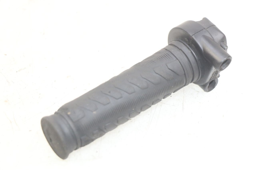 photo de MANOPOLE DELL'ACCELERATORE YAMAHA BW'S EASY 50 (2013 - 2016) - Zoom sullo stato d'uso