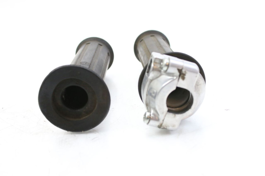 photo de MANOPOLE DELL'ACCELERATORE SUZUKI CP 80 (1985 - 1996) - Dettaglio del componente