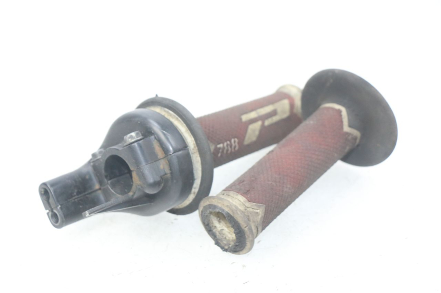 photo de MANOPOLE DELL'ACCELERATORE HONDA CRF 250 (2013 - 2016) - Altra angolazione