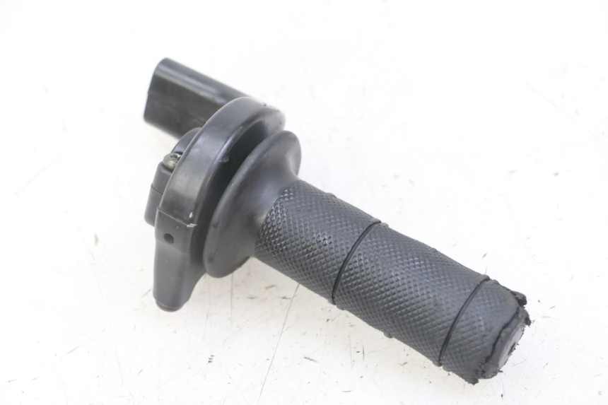 photo de ACCELERATORE HONDA CRF-F CRF F 110 (2019 - 2022) - Dettagli dei punti di fissaggio