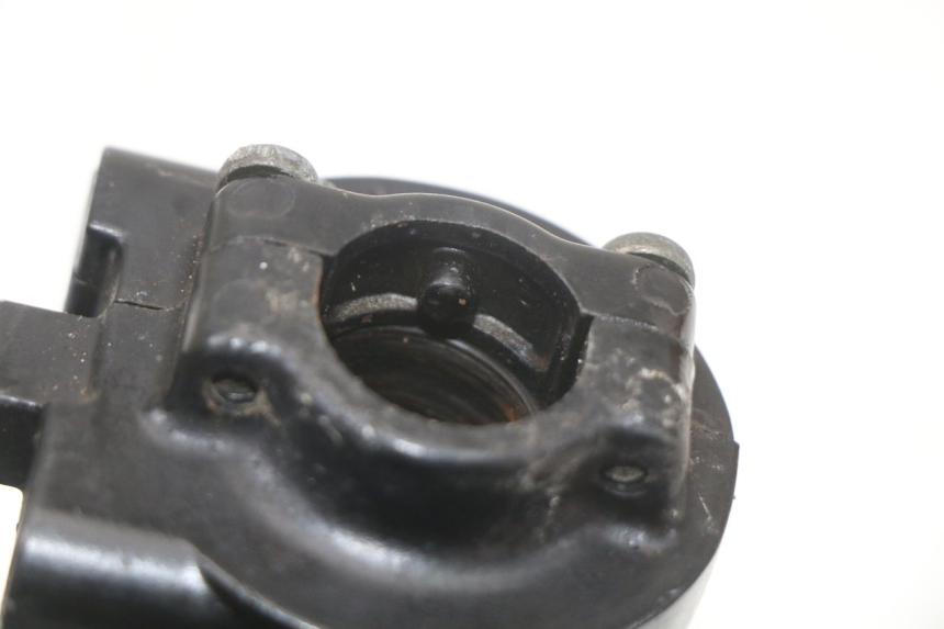 photo de MANOPOLE DELL'ACCELERATORE YAMAHA CYGNUS X 125 (2004 - 2007) - Zoom sullo stato d'uso