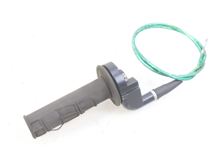 photo de MANOPOLE DELL'ACCELERATORE APOLLO DIRT BIKE 125 (2010 - 2018) - Primo piano tecnico