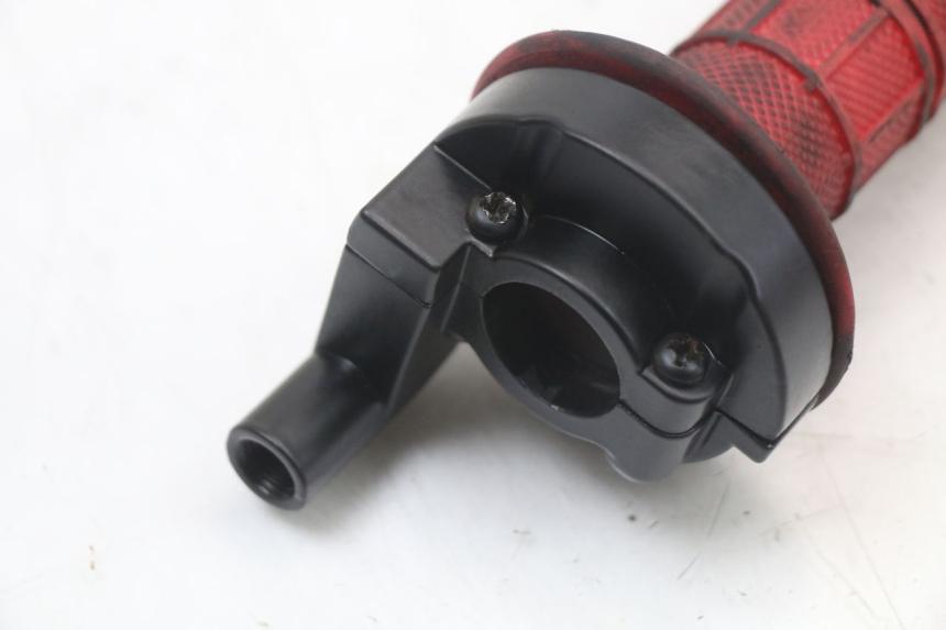 photo de ACCELERATORE RSR DIRT BIKE 150 - Zoom sullo stato d'uso