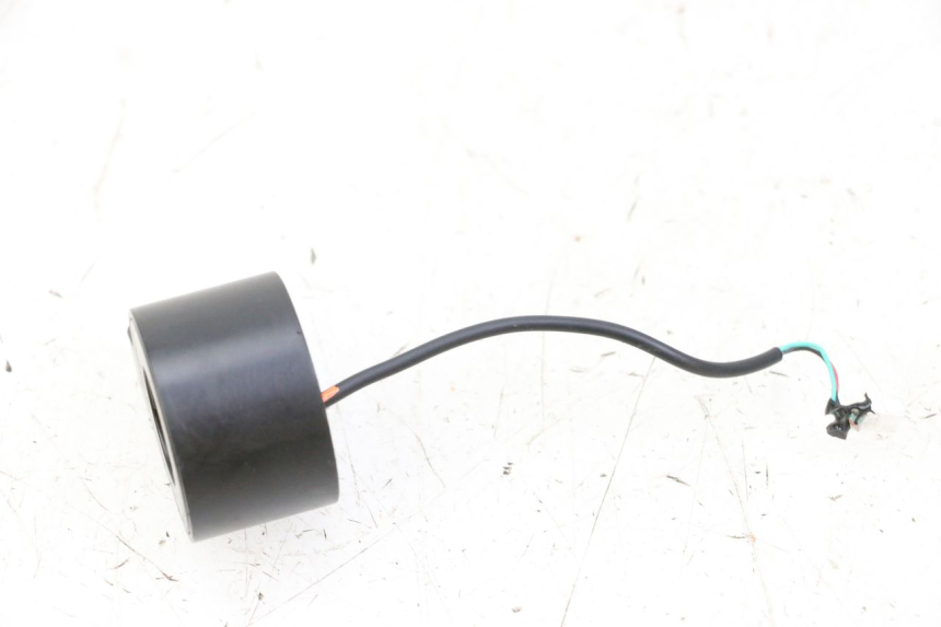 photo de MANIGLIA DELL'ACCELERATORE SEGWAY NINEBOT E2 1 - Primo piano tecnico