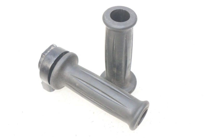 photo de MANOPOLE DELL'ACCELERATORE YAMAHA D'ELIGHT DELIGHT 115 (2013 - 2017) - Vista principale