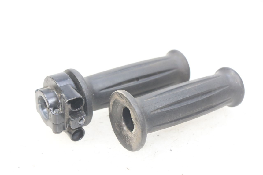 photo de MANOPOLE DELL'ACCELERATORE YAMAHA D'ELIGHT DELIGHT 115 (2013 - 2017) - Dettaglio del componente
