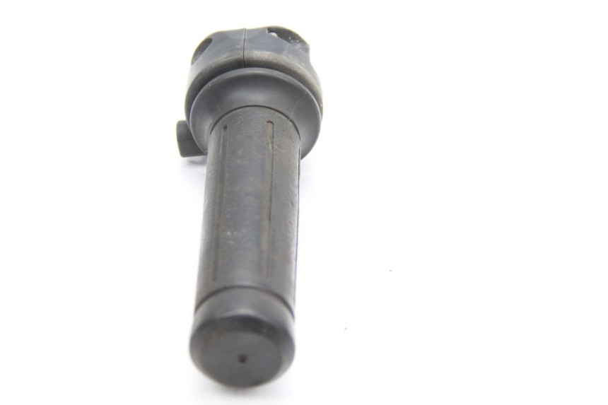 photo de MANOPOLE DELL'ACCELERATORE HONDA FES PANTHEON 125 (2003 - 2007) - Dettaglio del componente