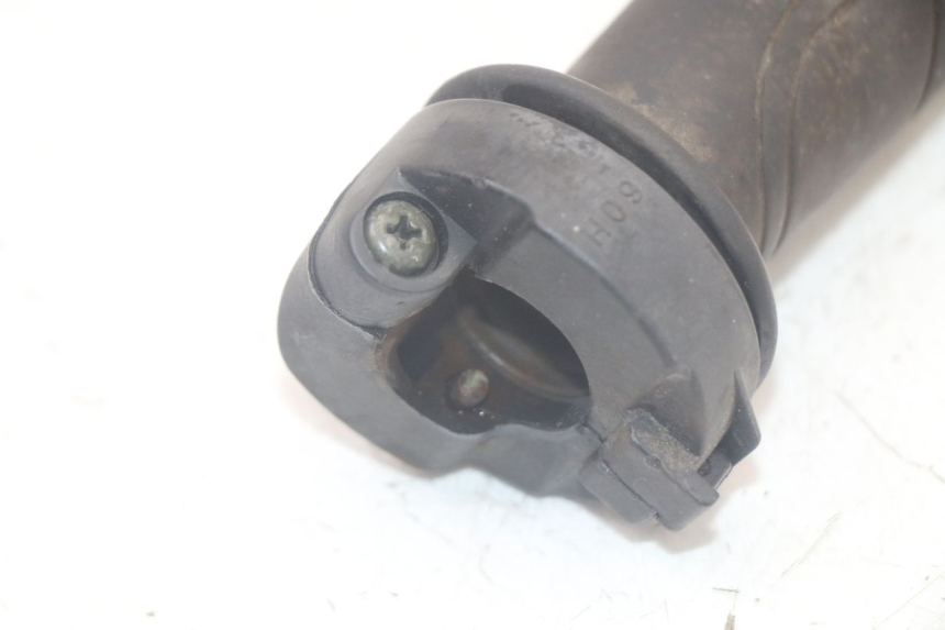 photo de MANOPOLE DELL'ACCELERATORE SYM FIDDLE 2 50 (2008 - 2013) - Dettaglio del componente