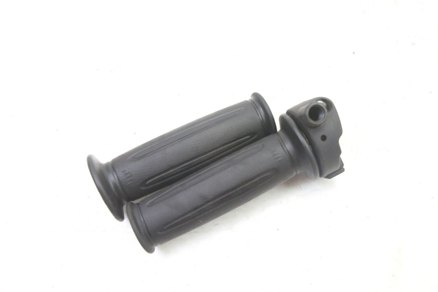 photo de MANOPOLE DELL'ACCELERATORE SYM FIDDLE 3 III 125 (2014 - 2020) - Altra angolazione