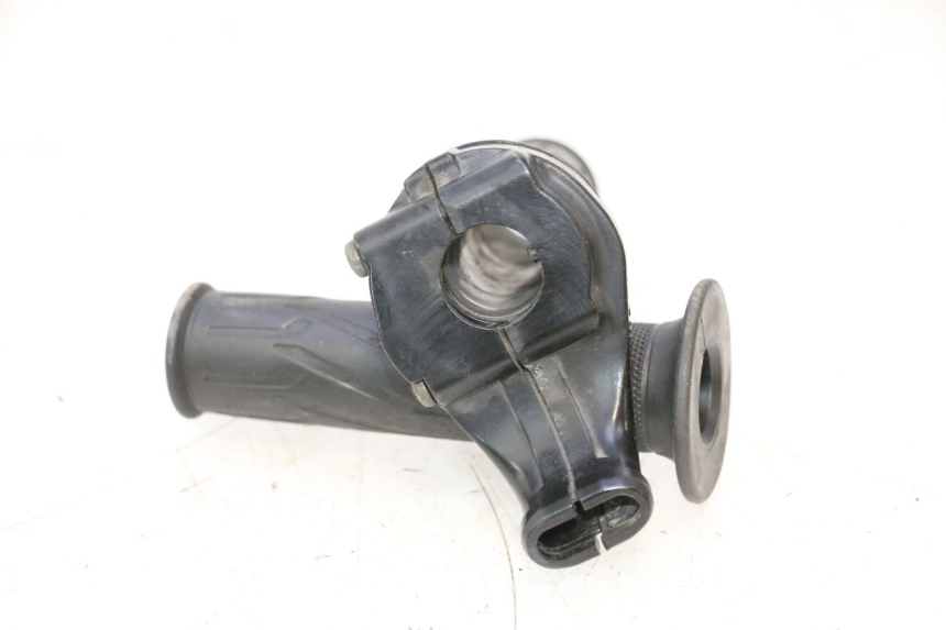 photo de ACCELERATORE YAMAHA FJR 1300 (2001 - 2005) - Zoom sullo stato d'uso