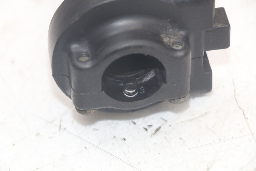 photo de ACCELERATORE MBK FLAME X 125 (2007 - 2016) - Dettagli dei punti di fissaggio