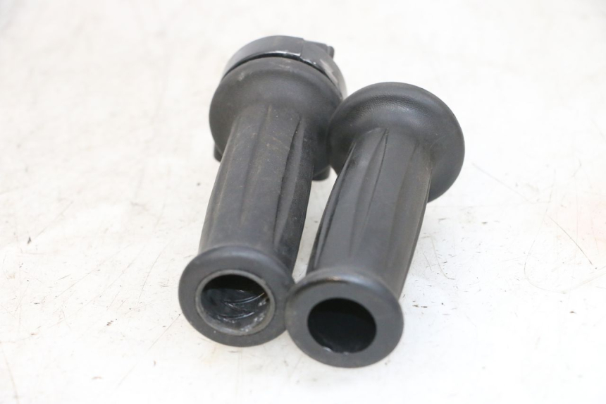 photo de MANOPOLE DELL'ACCELERATORE MBK FLIPPER 115 (2013 - 2017) - Altra angolazione