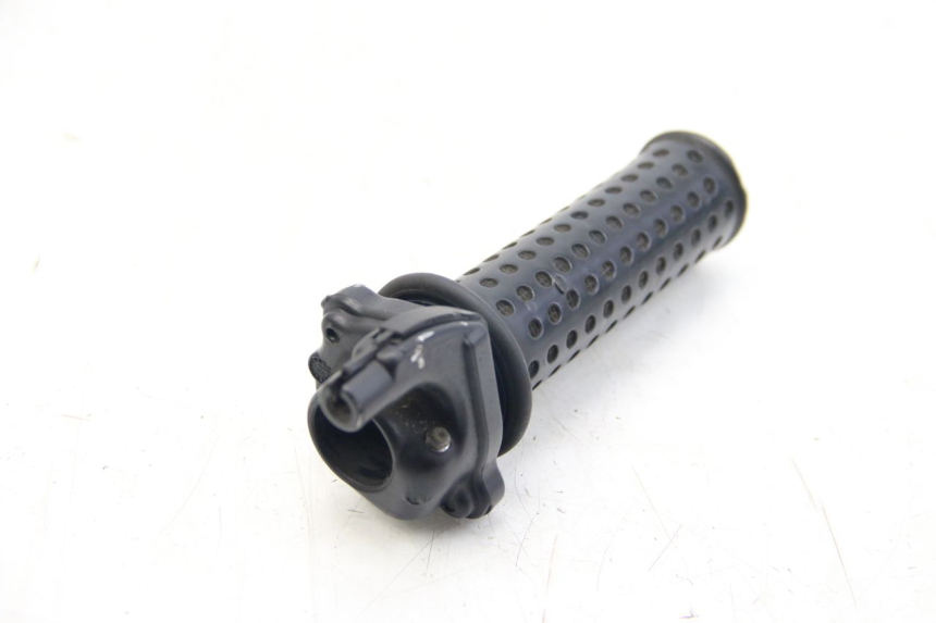 photo de MANOPOLE DELL'ACCELERATORE PIAGGIO FLY 2T 50 (2004 - 2017) - Vista principale