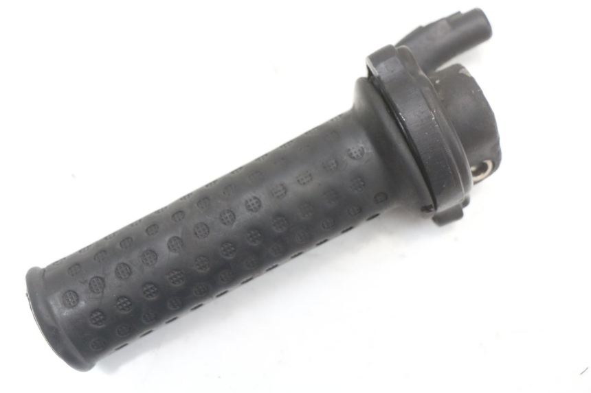 photo de MANOPOLE DELL'ACCELERATORE PIAGGIO FLY 2T 50 (2004 - 2017) - Altra angolazione