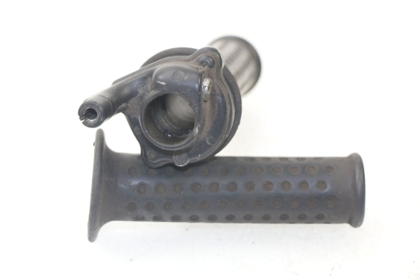 photo de Manopola dell'acceleratore PIAGGIO HEXAGON LX4 125 (1998 - 2001) - Dettaglio del componente