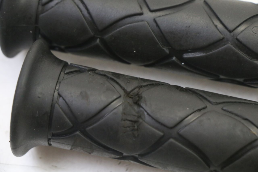 photo de ACCELERATORE YAMAHA JOG R 50 (2004 - 2014) - Zoom sullo stato d'uso