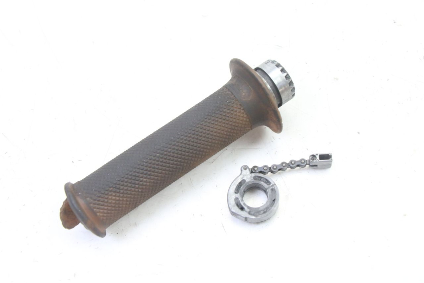 photo de ACCELERATORE BMW K 75 RT 750 (1989 - 1997) - Primo piano tecnico