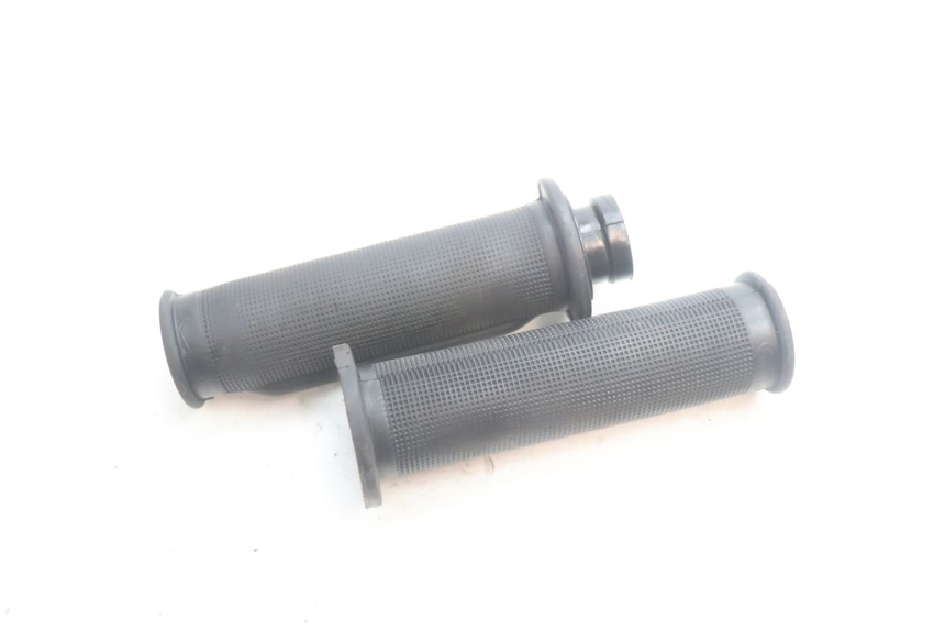 photo de MANOPOLE DELL'ACCELERATORE PEUGEOT KISBEE 4T 50 (2010 - 2017) - Altra angolazione