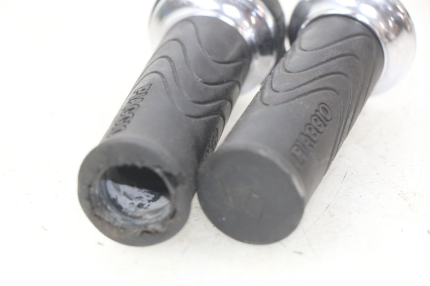 photo de MANOPOLE DELL'ACCELERATORE PIAGGIO LIBERTY IGET 4T 50 (2015 - 2020) - Vista d'insieme del prodotto