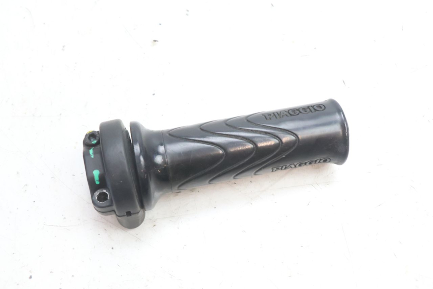 photo de ACCELERATORE PIAGGIO LIBERTY IGET 4T 50 (2021 - 2025) - Vista principale