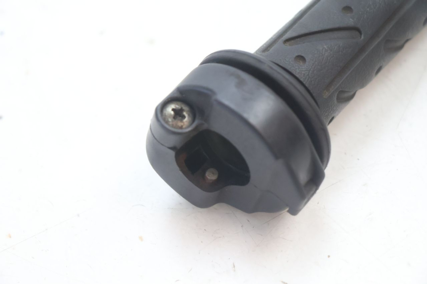 photo de MANOPOLE DELL'ACCELERATORE KYMCO LIKE 125 (2009 - 2016) - Dettaglio del componente