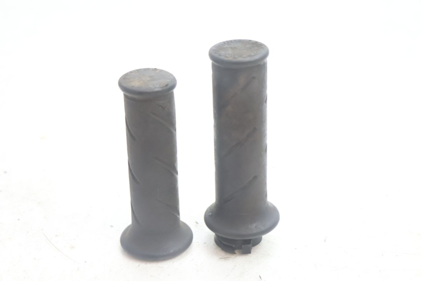 photo de MANOPOLE DELL'ACCELERATORE PEUGEOT LUDIX 50 (2005 - 2007) - Primo piano tecnico