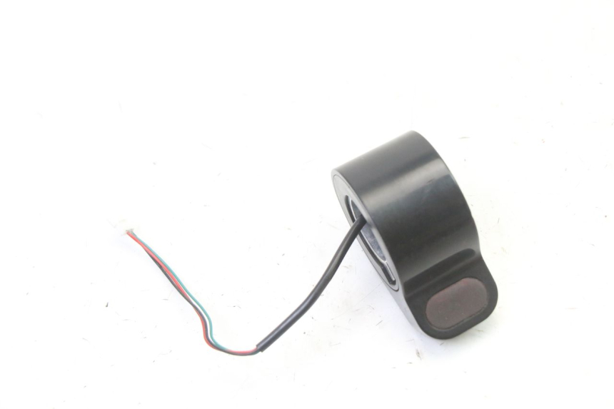 photo de ACCELERATORE XIAOMI MI PRO 2 1 - Dettaglio del componente