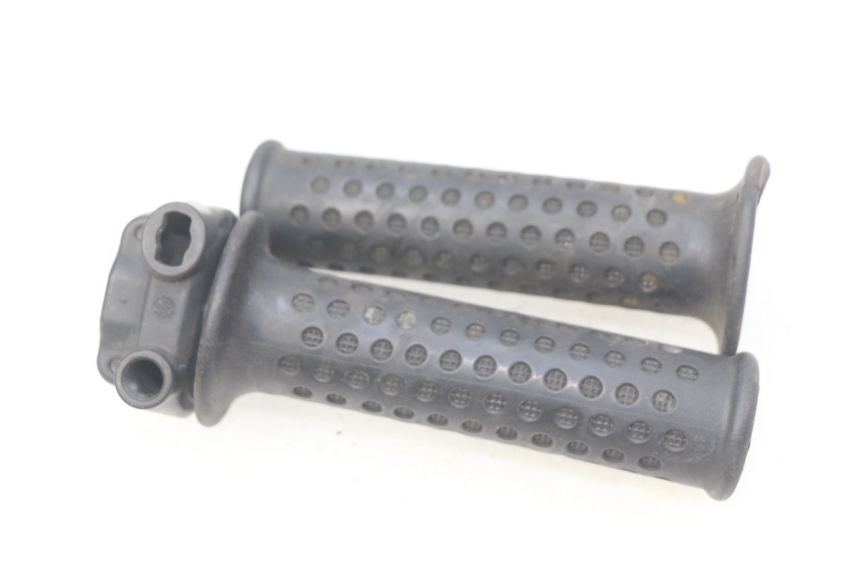 photo de MANOPOLE DELL'ACCELERATORE PIAGGIO MP3 LT 400 (2007 - 2012) - Dettaglio del componente