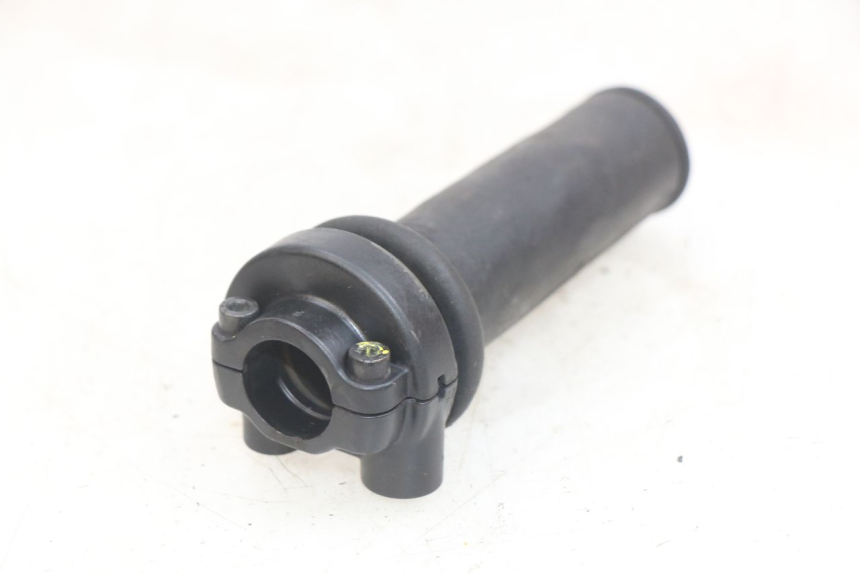 photo de MANOPOLE DELL'ACCELERATORE PIAGGIO MP3 LT 400 (2007 - 2012) - Altra angolazione