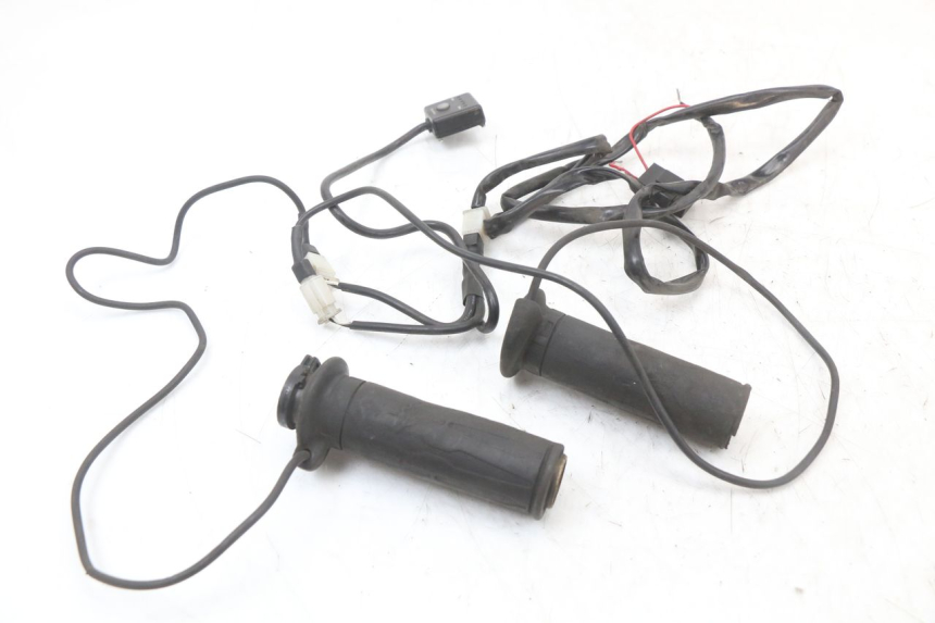 photo de MANOPOLE DELL'ACCELERATORE PIAGGIO MP3 LT 400 (2007 - 2012) - Vista principale