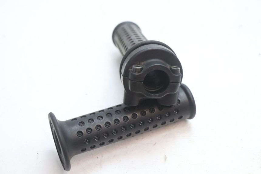photo de ACCELERATORE PIAGGIO MP3 LT 300 (2010 - 2016) - Zoom sullo stato d'uso