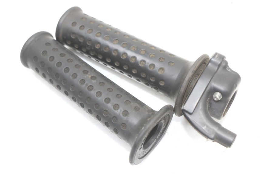 photo de MANOPOLE DELL'ACCELERATORE PIAGGIO MP3 125 (2006 - 2014) - Zoom sullo stato d'uso