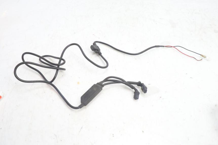 photo de ACCELERATORE PIAGGIO MP3 500 (2016 - 2018) - Altra vista dell'articolo
