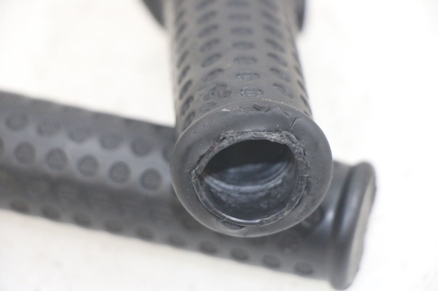 photo de MANOPOLE DELL'ACCELERATORE PIAGGIO NEW TYPHOON 50 (2018 - 2021) - Dettaglio del componente