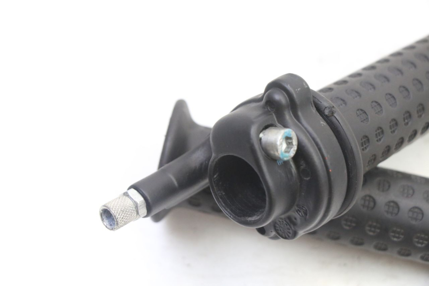 photo de ACCELERATORE PIAGGIO NRG POWER PUREJET 50 (2018 - 2021) - Zoom sullo stato d'uso