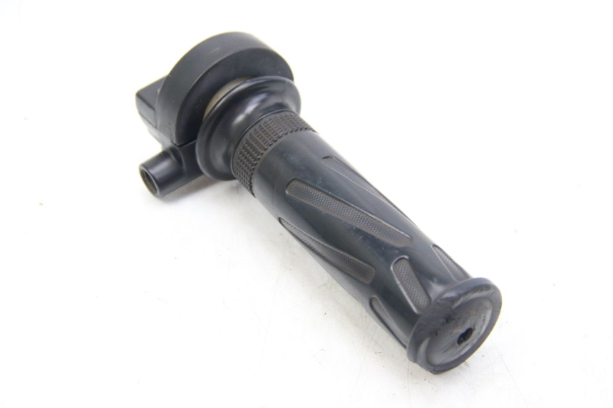 photo de MANOPOLE DELL'ACCELERATORE TNT MOTOR OTTO 2T 50 (2012 - 2018) - Altra angolazione