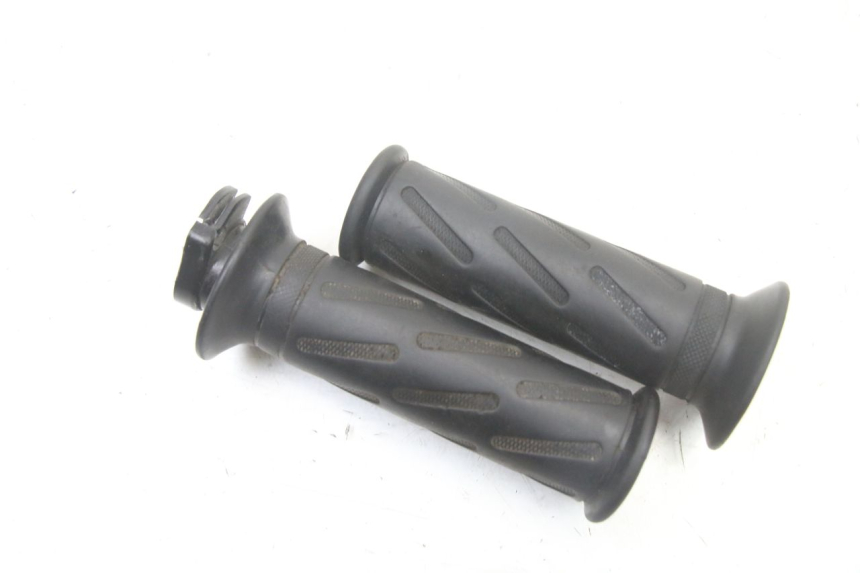 photo de Manopola dell'acceleratore PEUGEOT KISBEE 4T 50 (2018 - 2022) - Dettaglio del componente