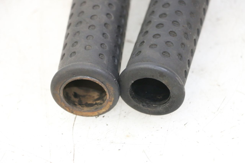 photo de ACCELERATORE PIAGGIO VESPA GRANTURISMO 200 (2004 - 2005) - Vista d'insieme del prodotto