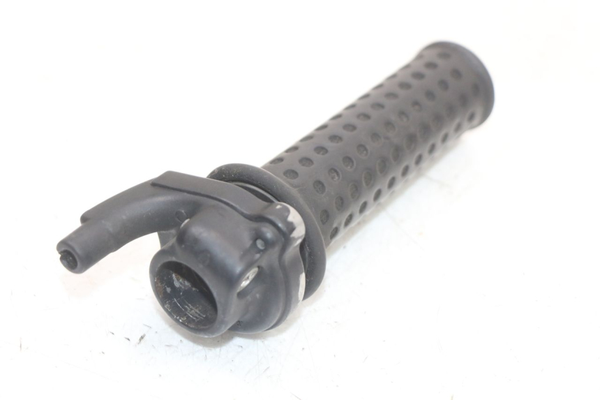 photo de MANOPOLE DELL'ACCELERATORE PIAGGIO VESPA LX 2T 50 (2005 - 2013) - Zoom sullo stato d'uso