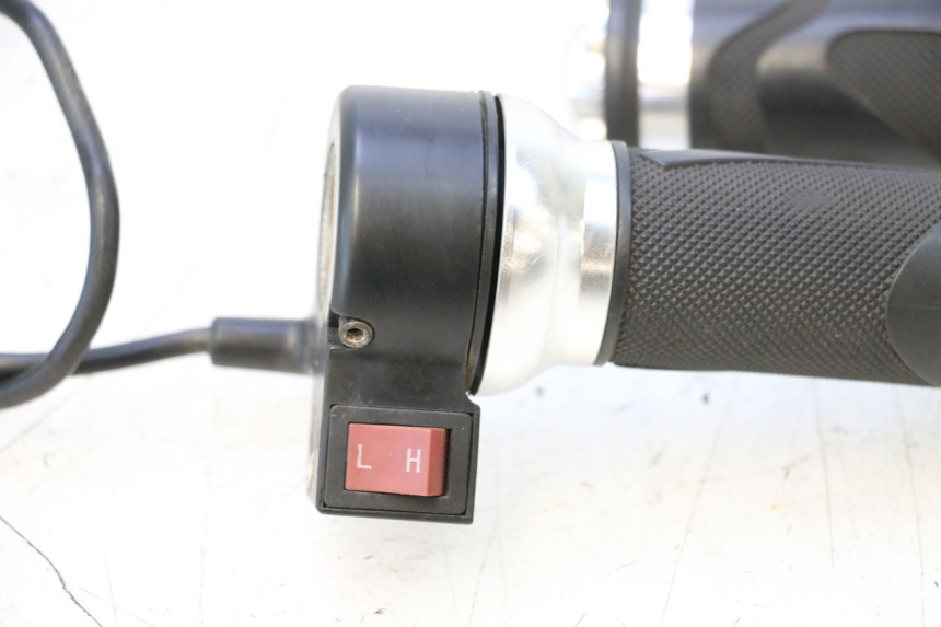 photo de ACCELERATORE EFUN PUSA 1 - Zoom sullo stato d'uso