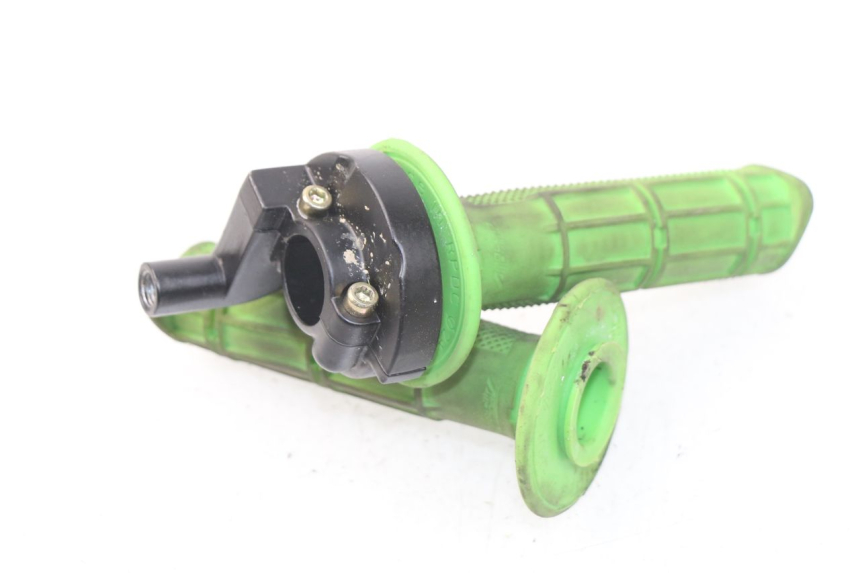 photo de MANOPOLE DELL'ACCELERATORE APOLLO RFZ 150 - Dettaglio del componente