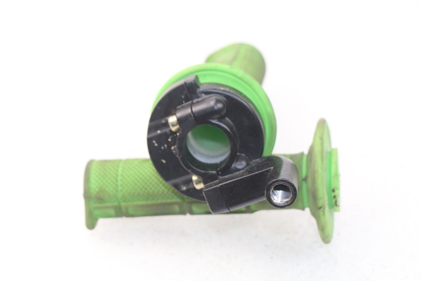 photo de MANOPOLE DELL'ACCELERATORE APOLLO RFZ 150 - Zoom sullo stato d'uso